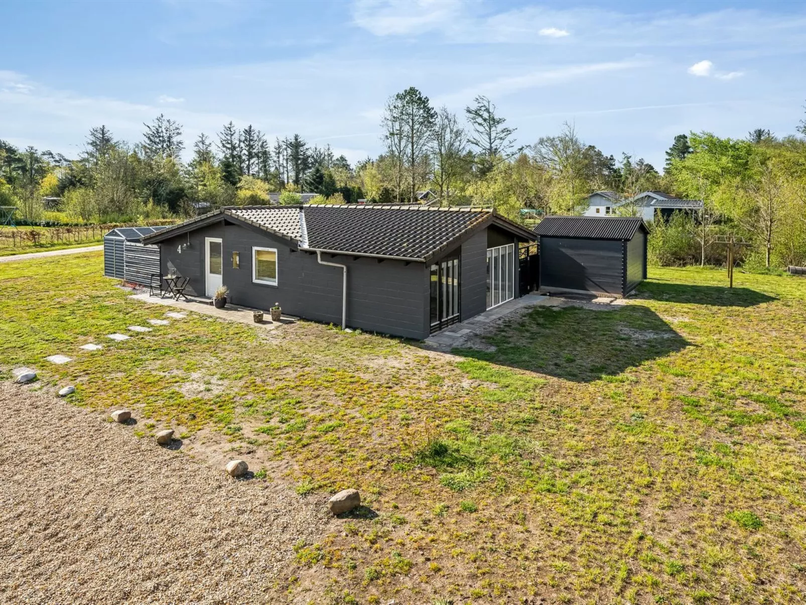 "Valdemar" - 350m to the fjord-Dehors