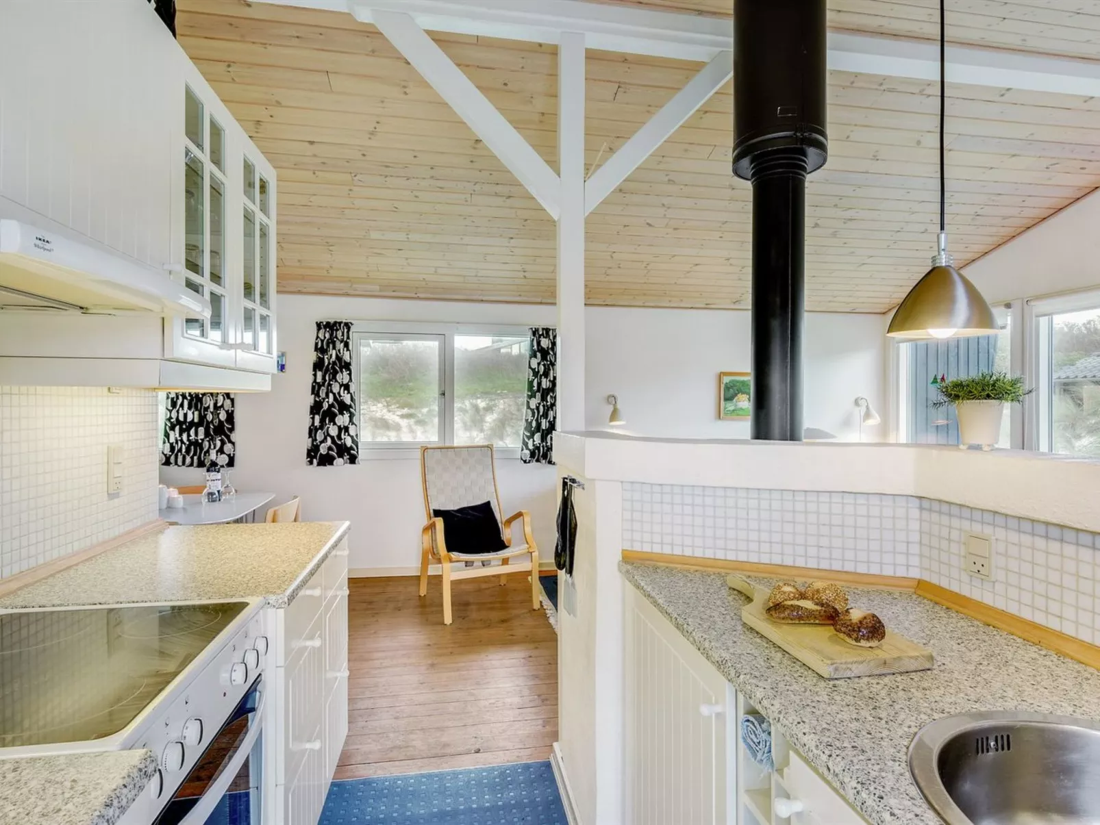 "Galena" - 100m from the sea-Dedans