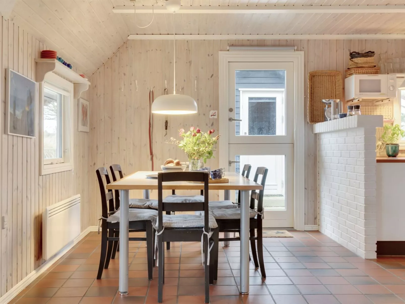 "Annli" - 1.5km from the sea-Inside