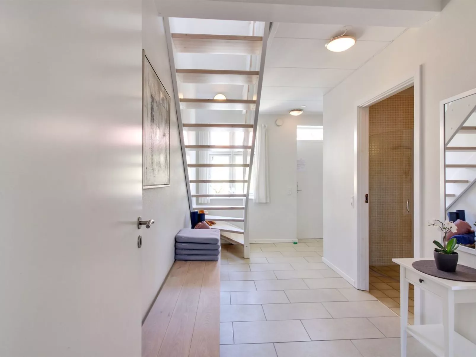 "Gyta" - 500m from the sea-Drinnen