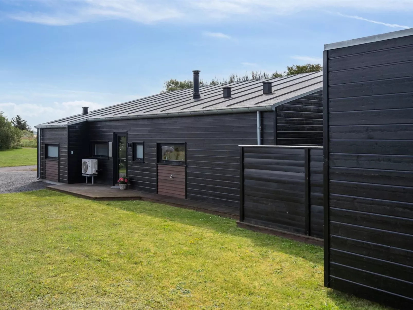 "Herdie" - 900m from the sea-Draußen