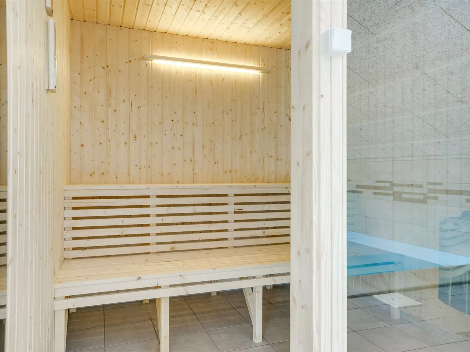 "Ruut" - 200m from the sea-Dedans