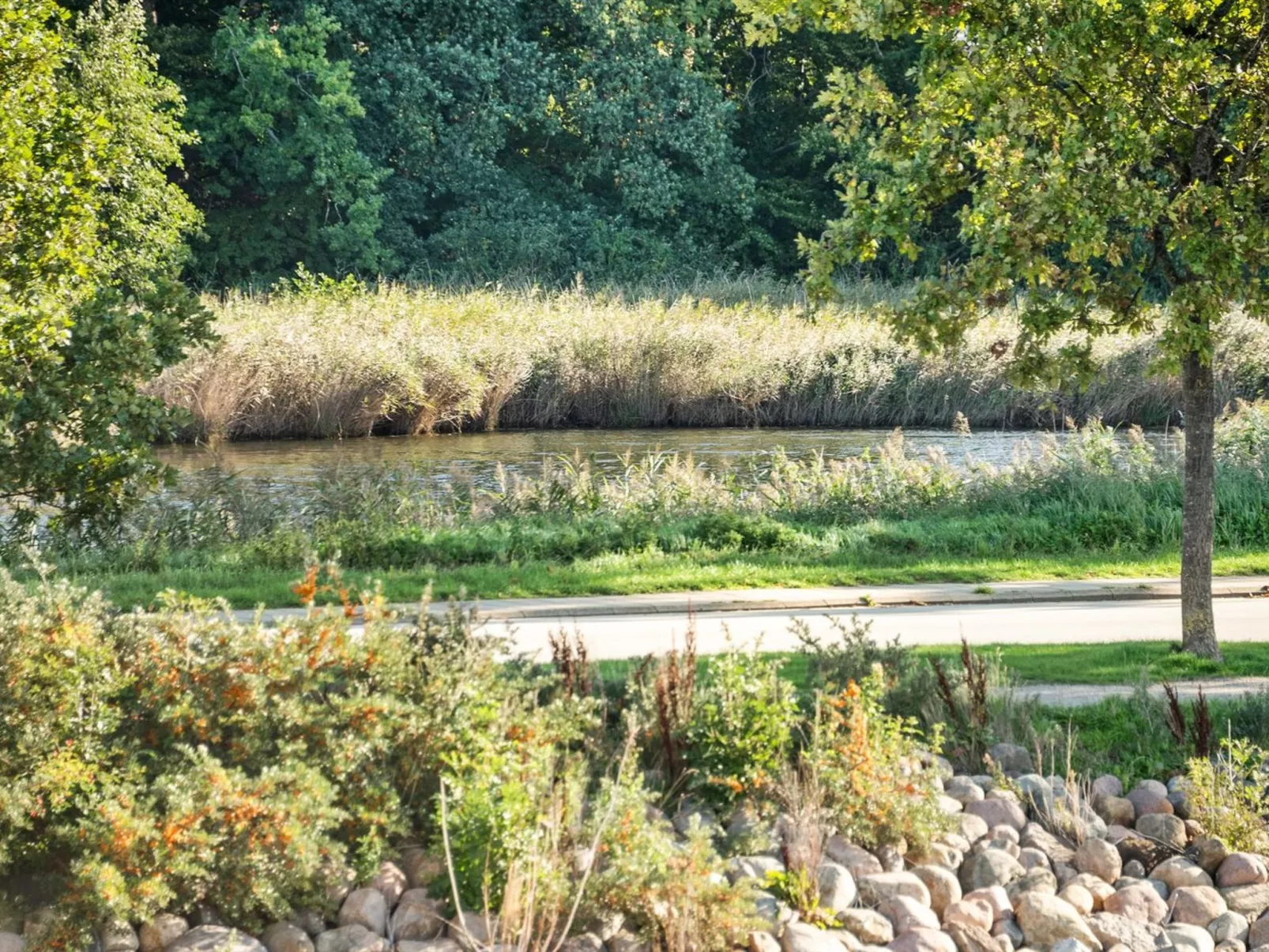 "Joar" - 5m to the fjord-Outside