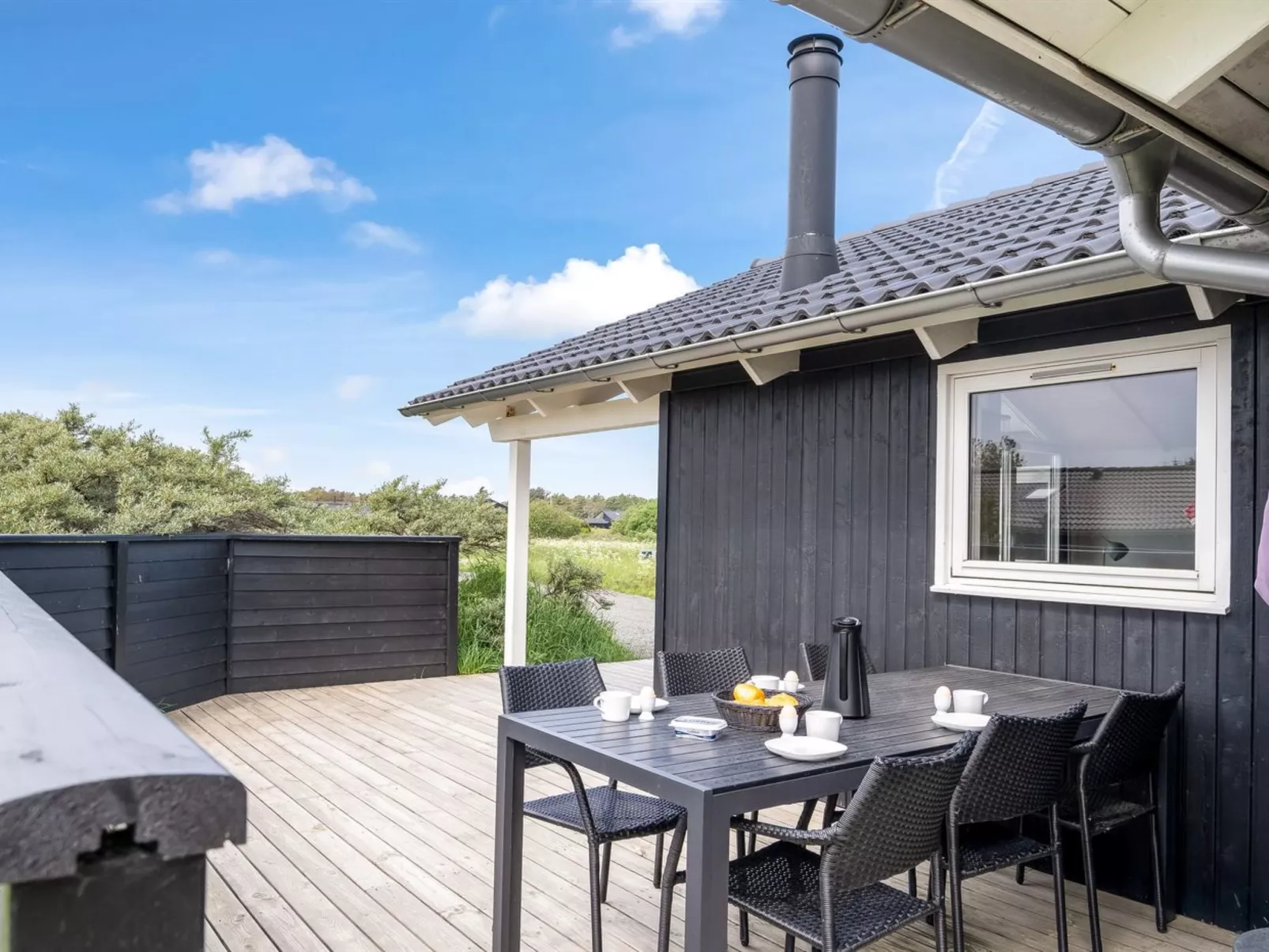 "Frejdis" - 1.1km from the sea-Outside