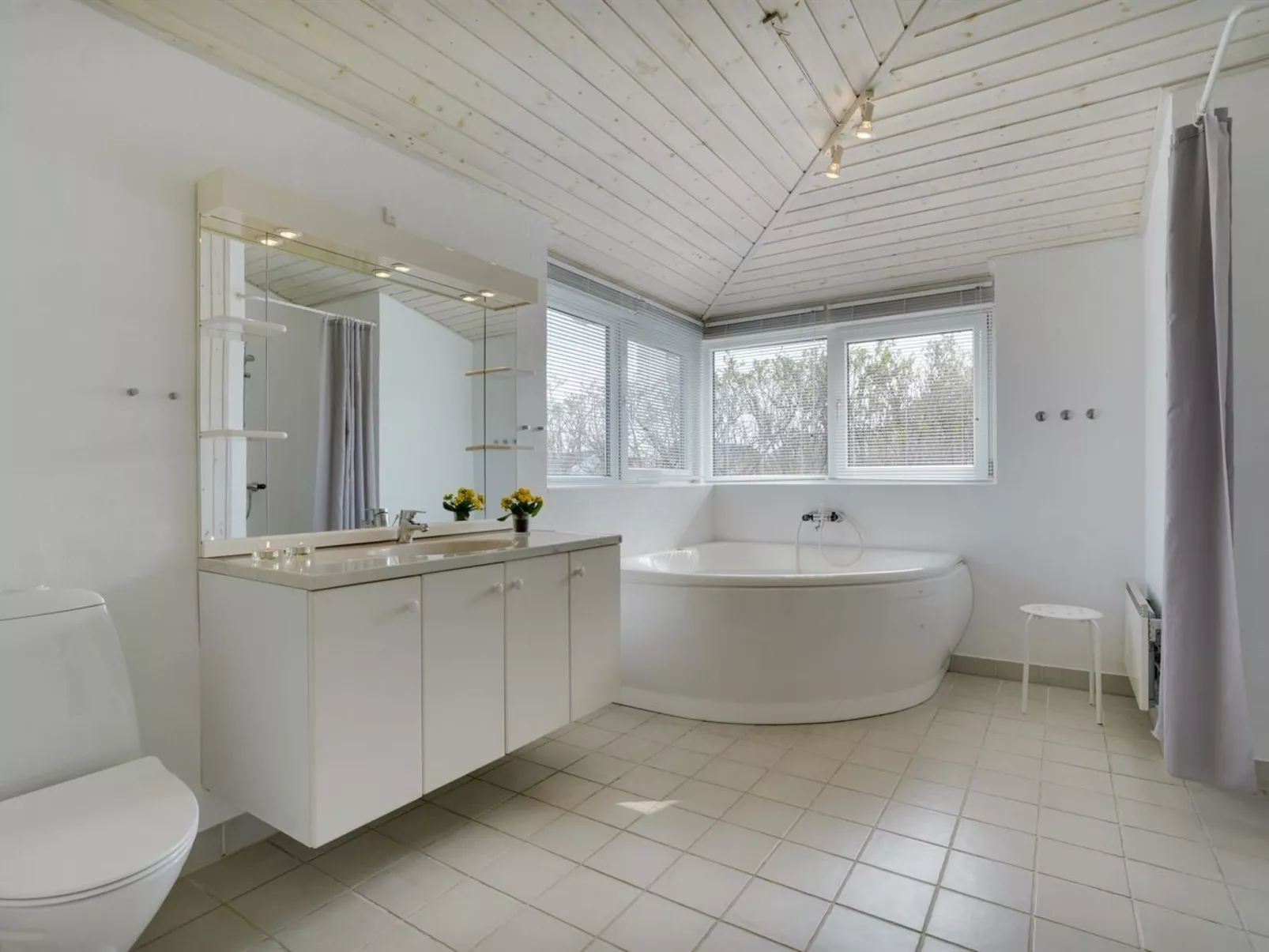 "Nyssa" - 350m from the sea-Drinnen