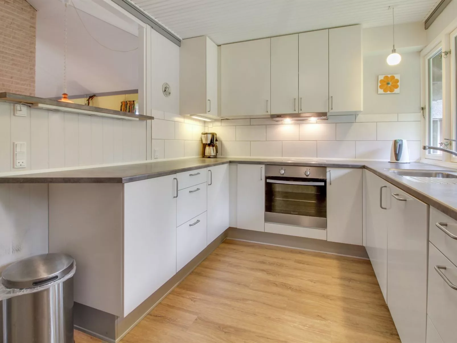 "Helline" - 900m from the sea-Inside