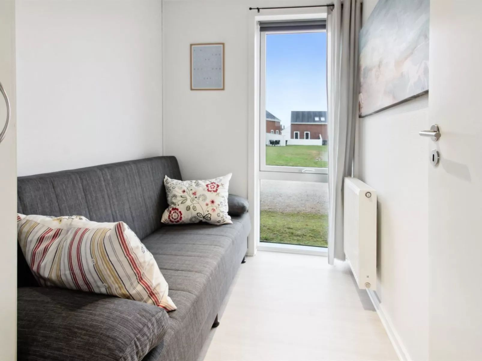 "Aswith" - 2.3km from the sea-Dedans