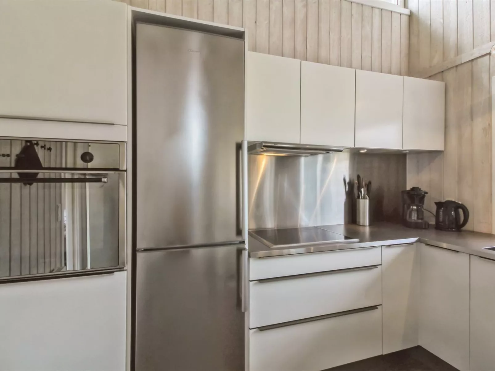 "Romil" - 350m from the sea-Inside