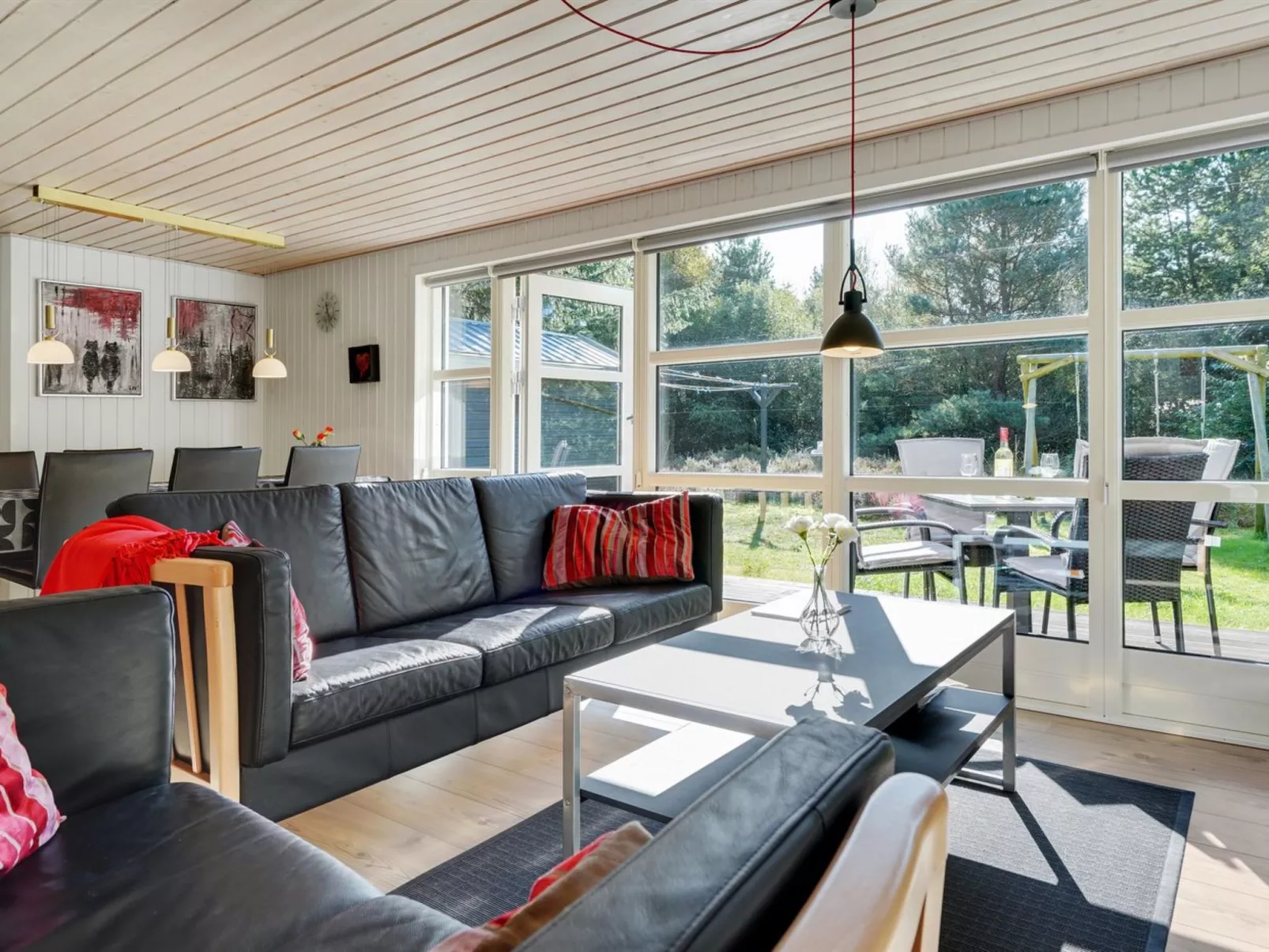 "Dorete" - 2.2km from the sea-Inside