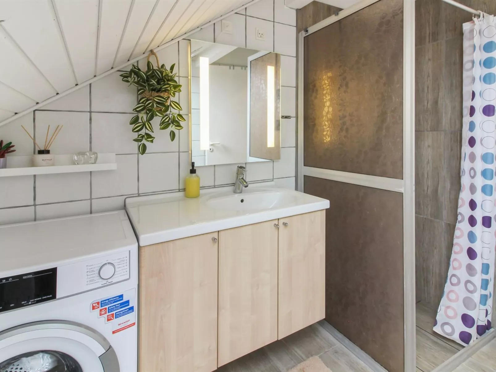 "Herward" - 2.3km from the sea-Inside