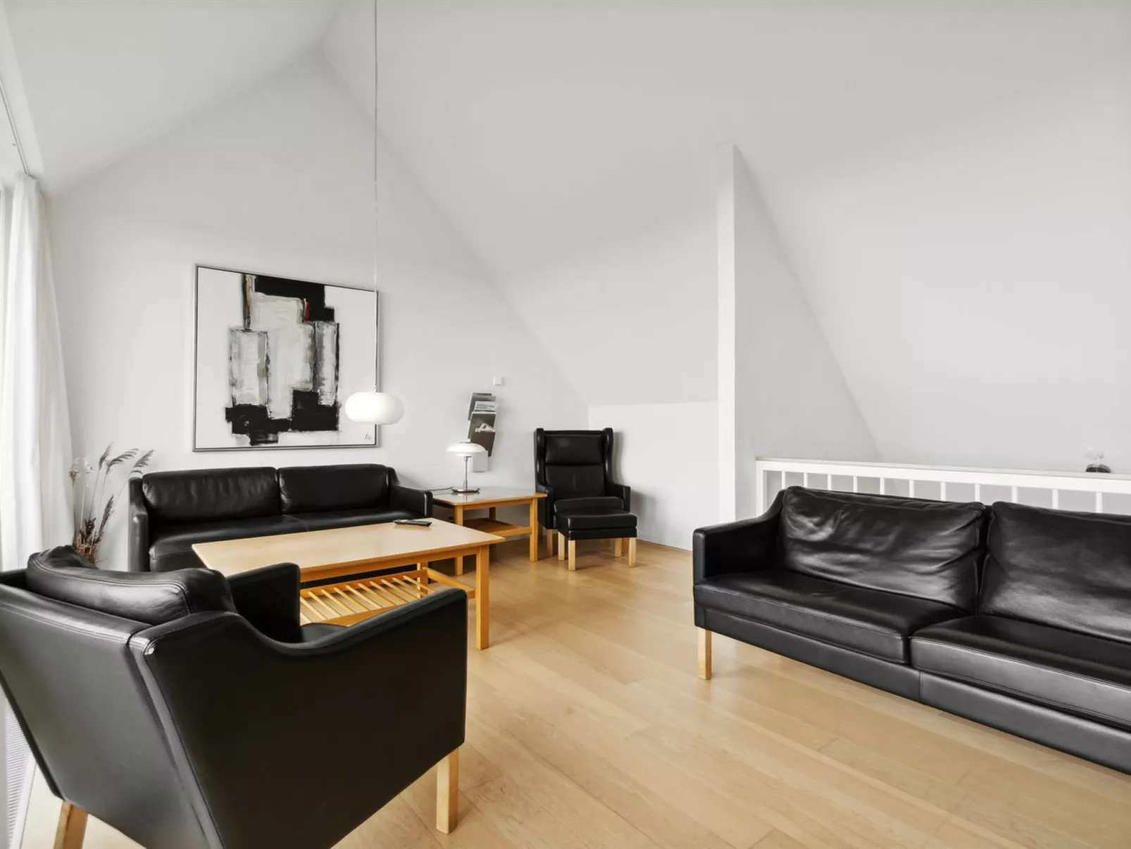 "Ønd" - 2.5km from the sea-Drinnen