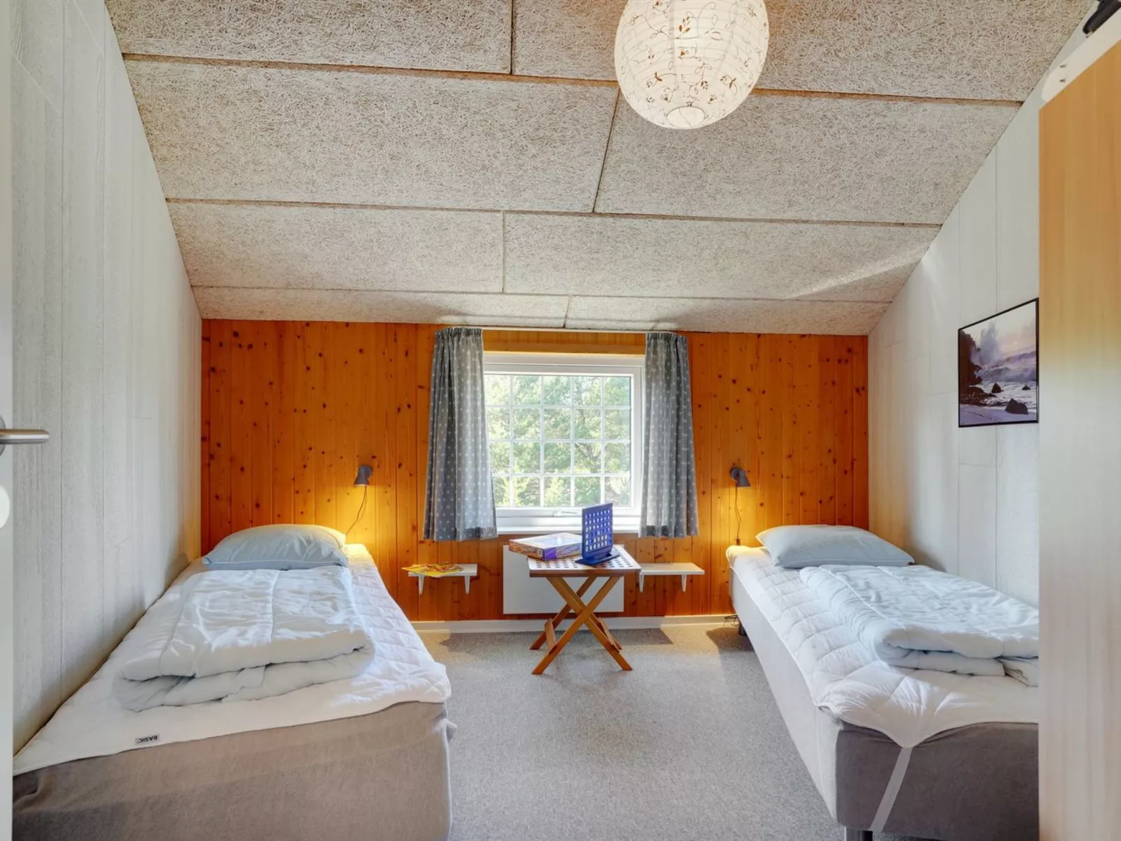 "Mariette" - 3.1km from the sea-Inside