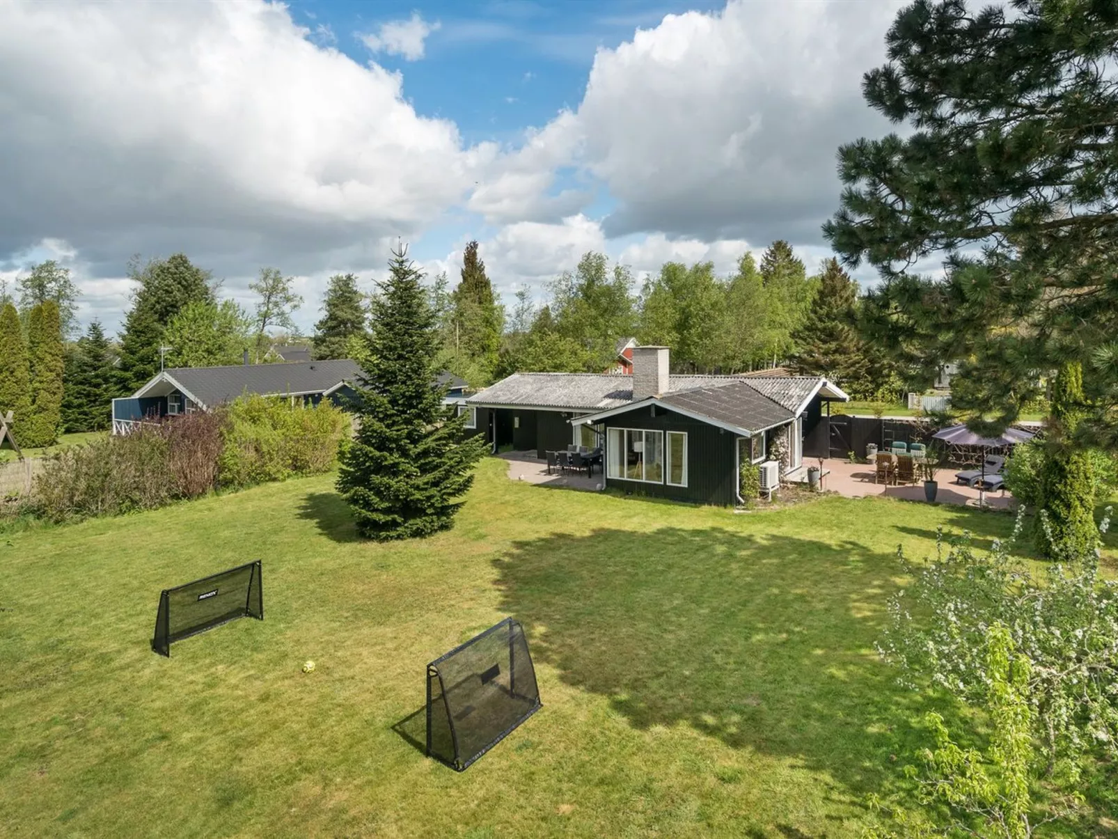 "Morle" - 600m from the sea-Outside