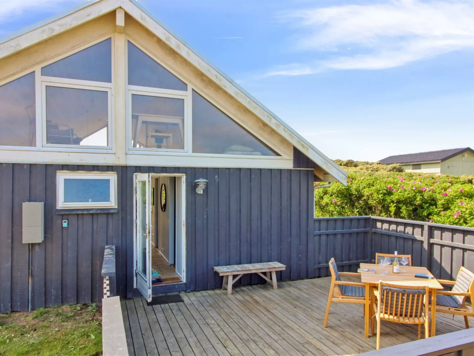 "Harry" - 100m from the sea-Dehors