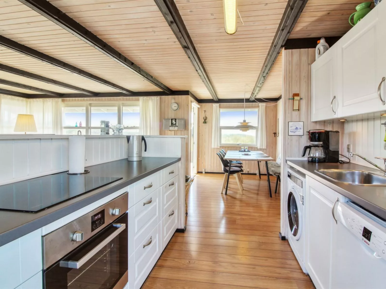 "Gojko" - 140m from the sea-Drinnen