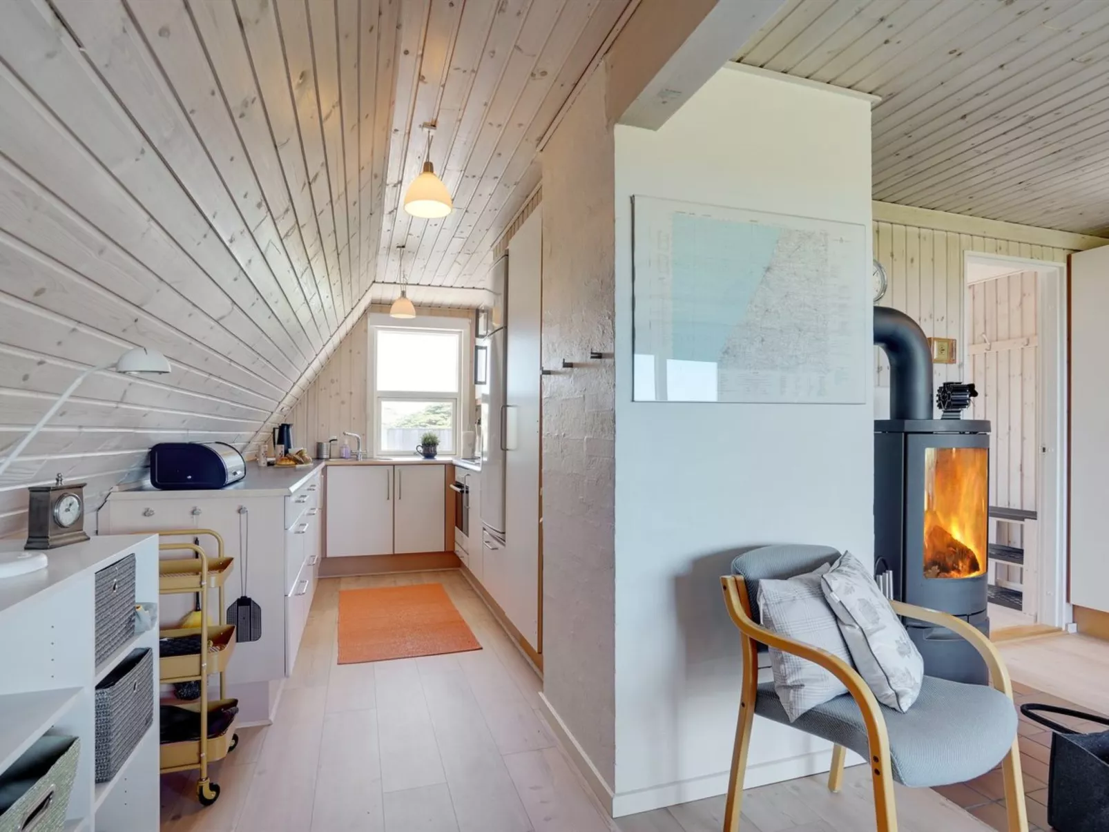 "Viona" - 350m from the sea-Inside