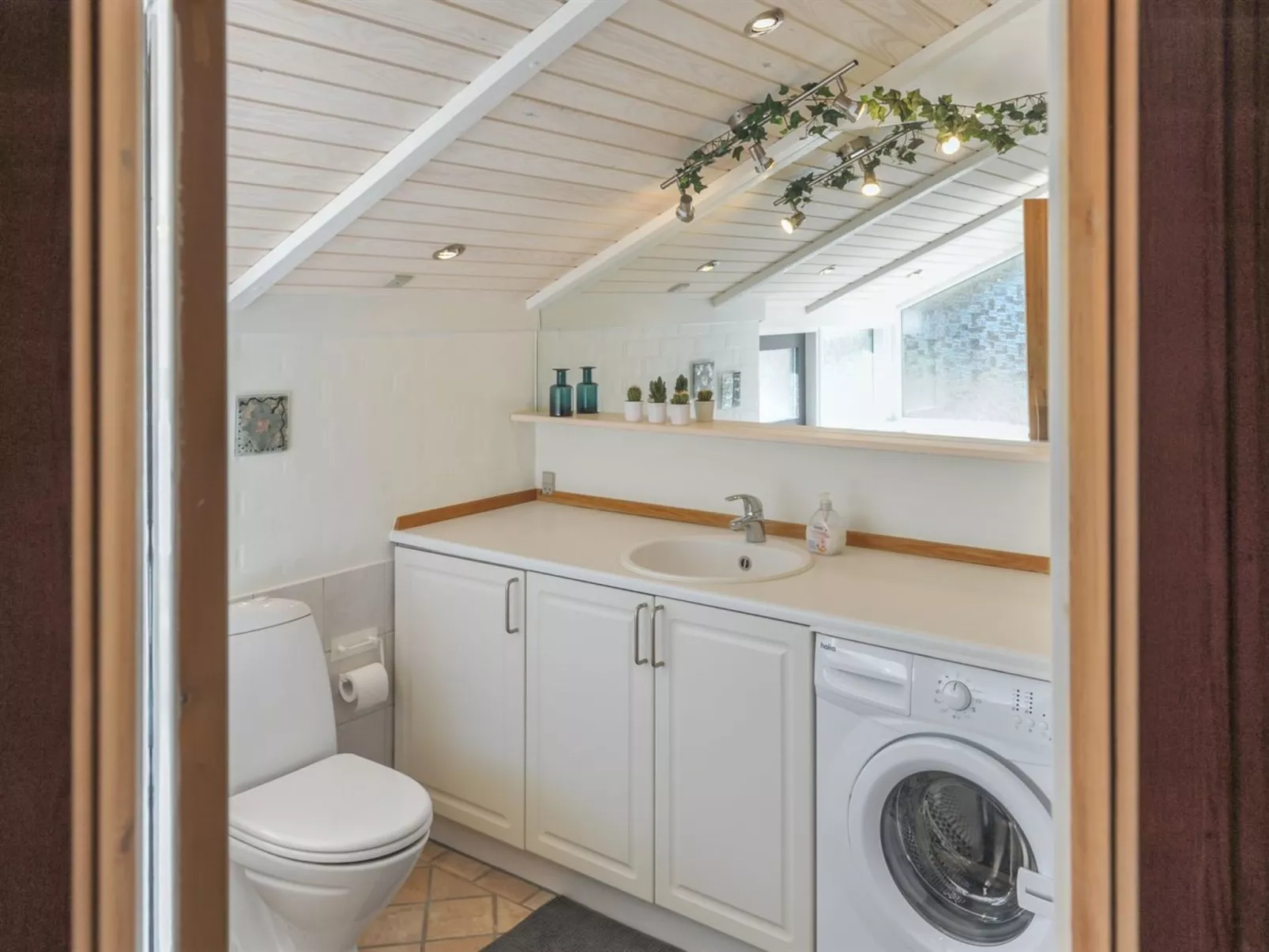 "Mathias" - 625m from the sea-Drinnen