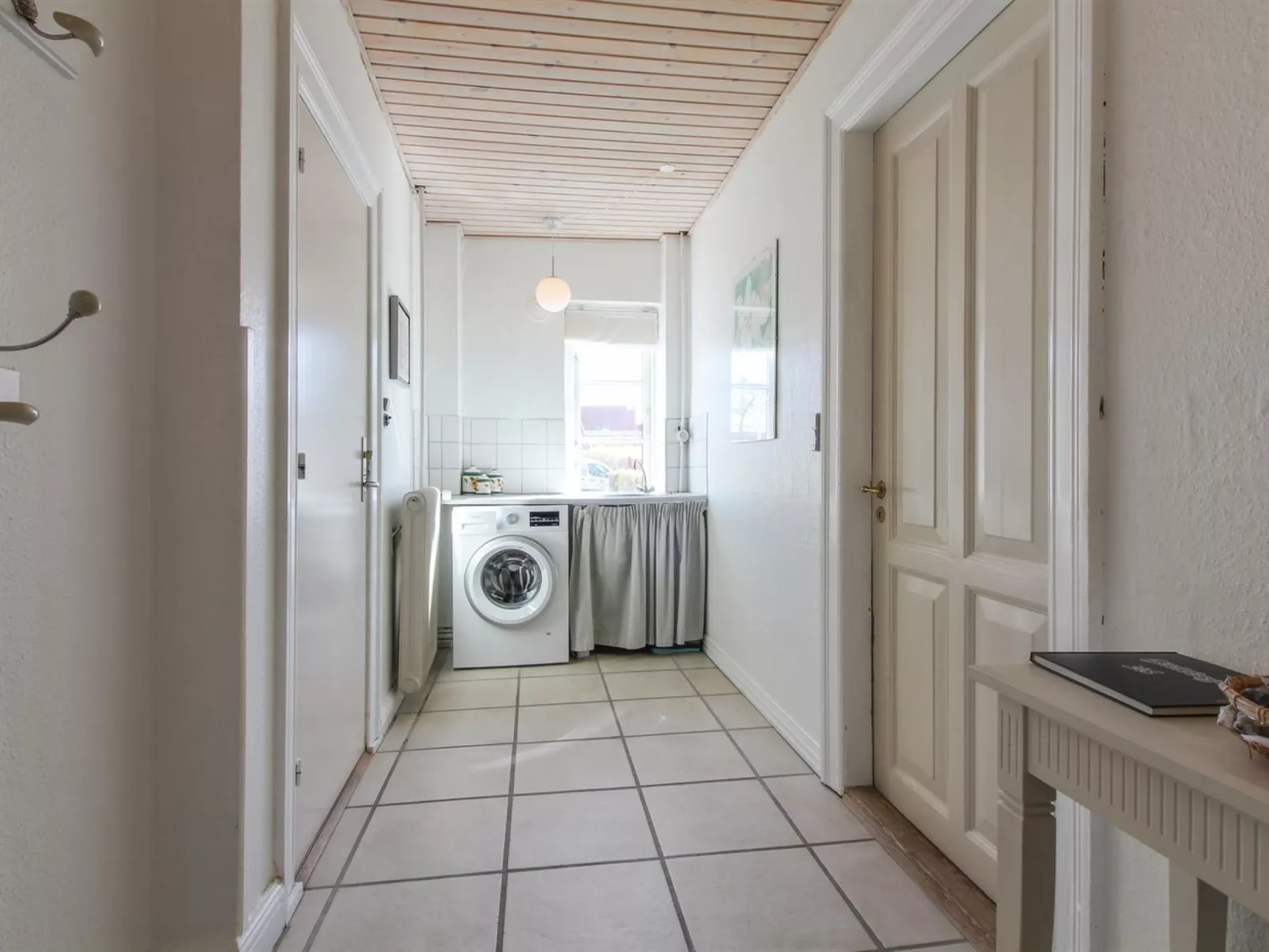 "Faustine" - 500m from the sea-Inside