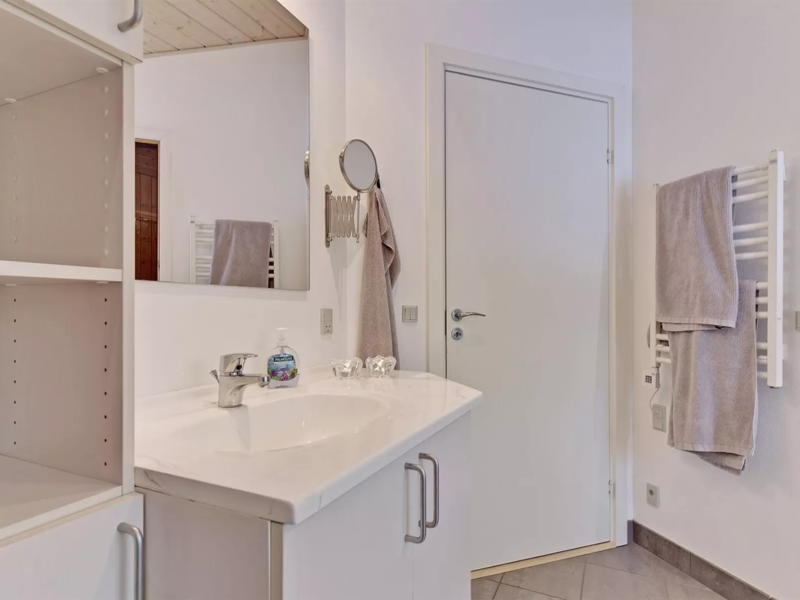 "Gundel" - 400m from the sea-Dedans