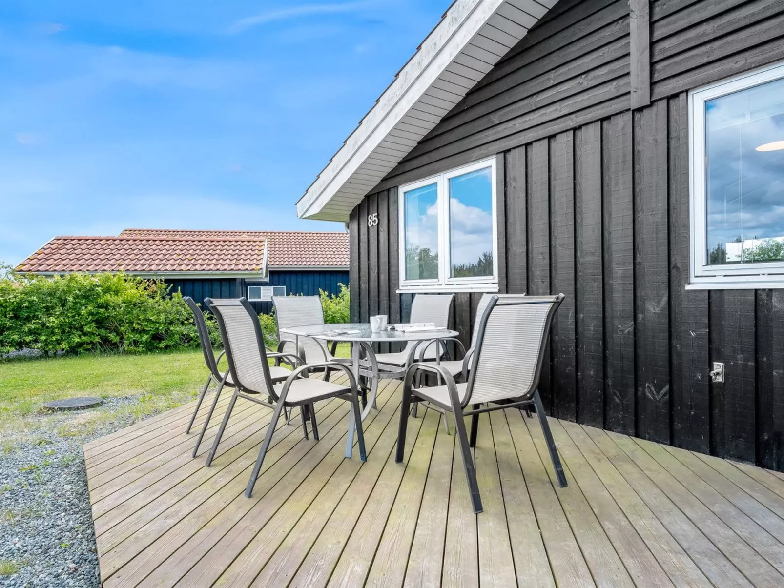 "Birtir" - 1.2km from the sea-Outside