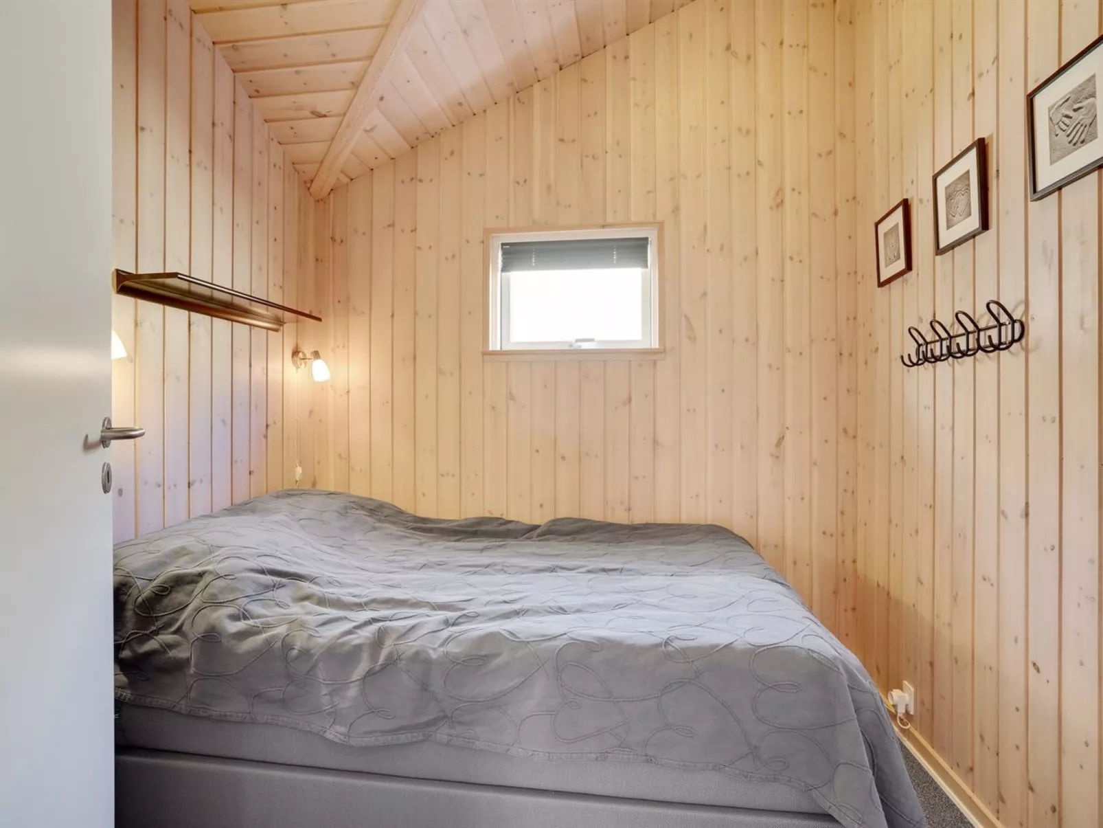 "Wilke" -  from the sea-Dedans