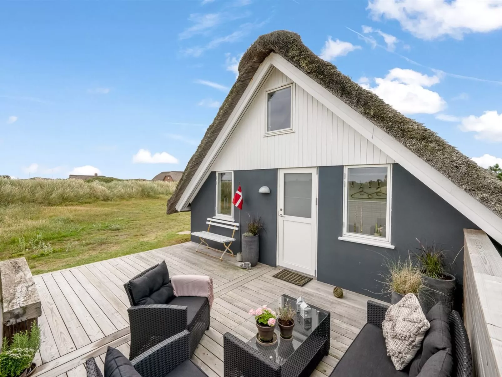 "Hen" - 400m from the sea-Dehors