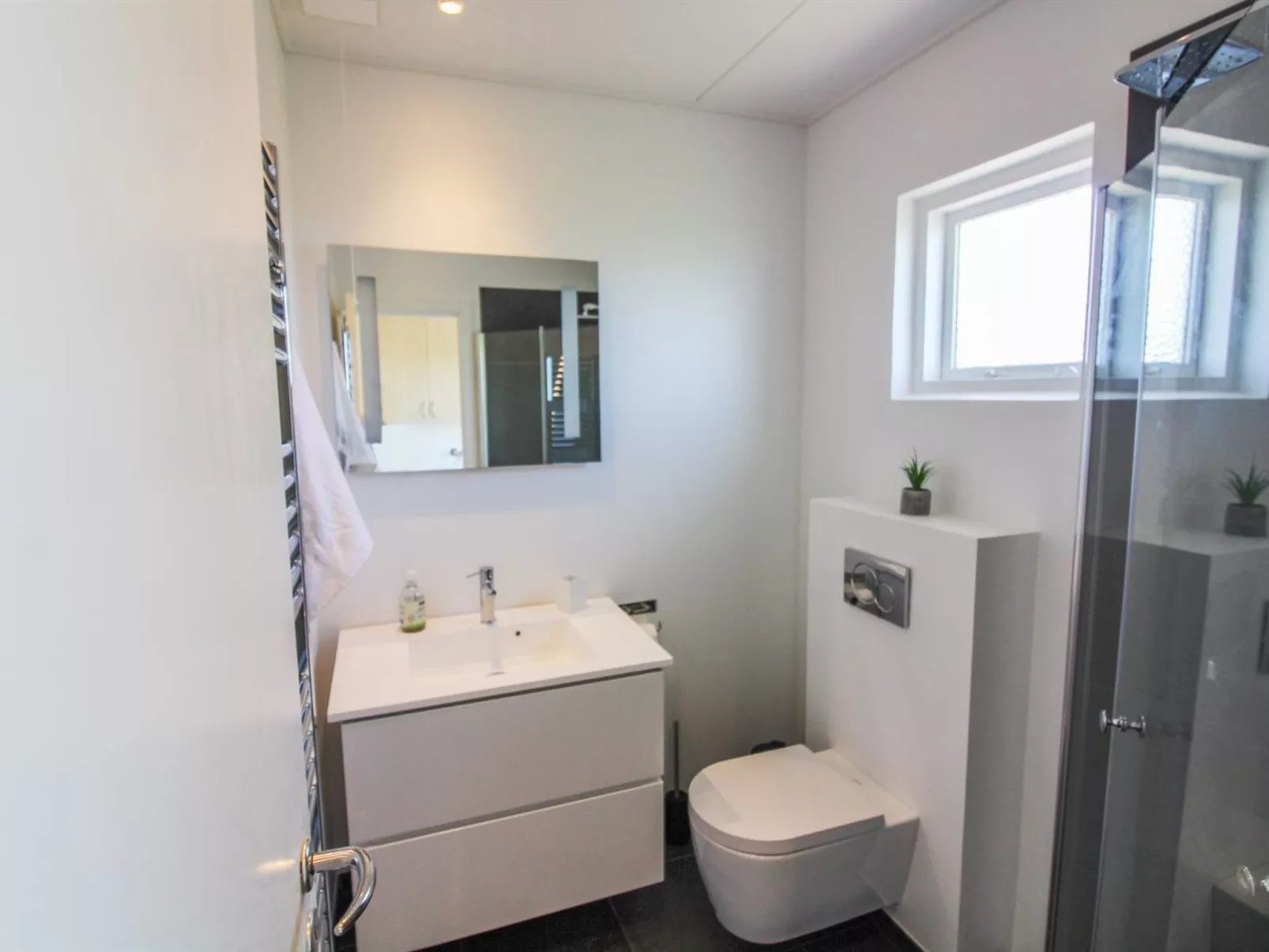 "Annemai" - 500m from the sea-Inside