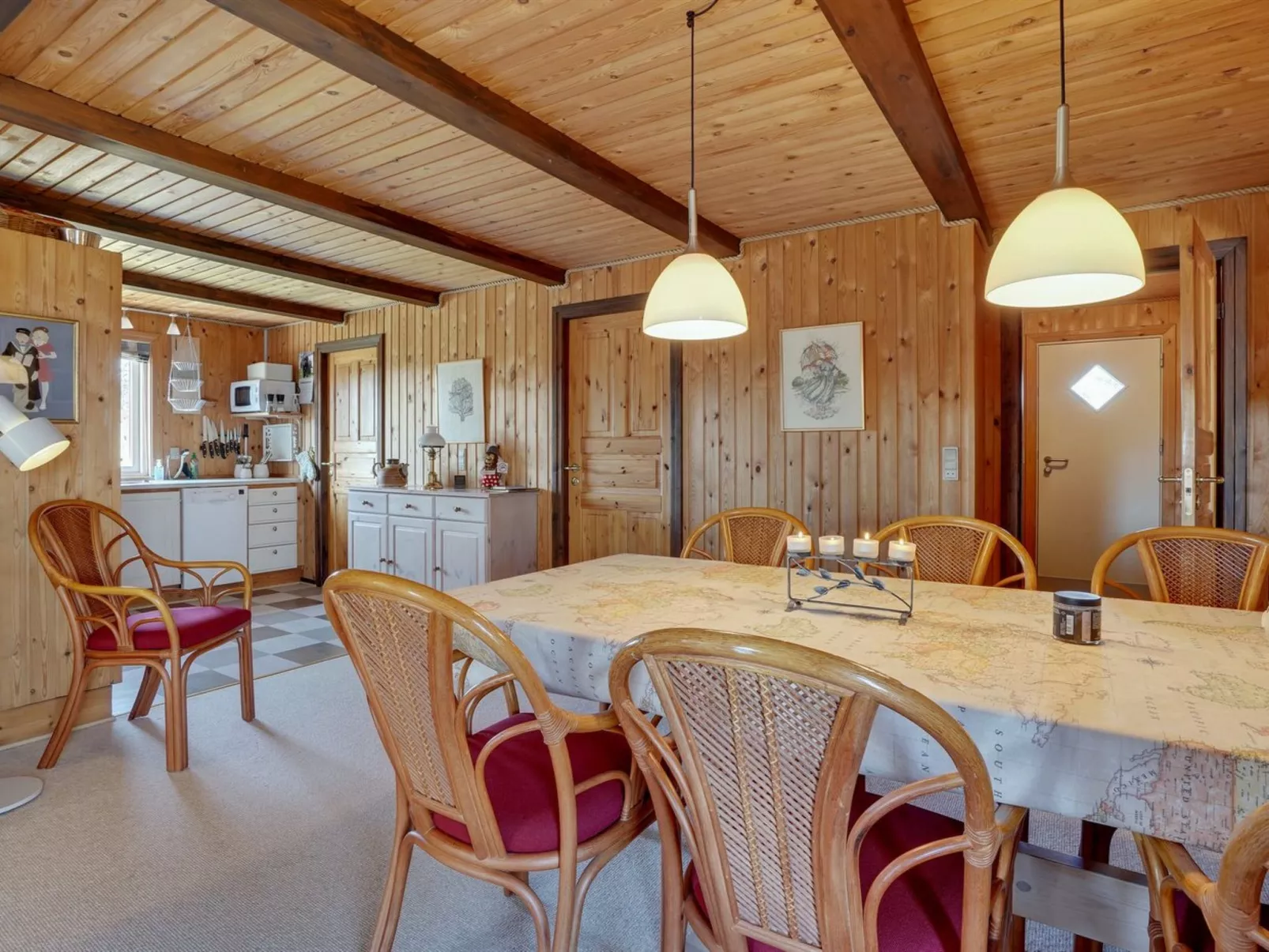 "Edna" - 800m from the sea-Dedans