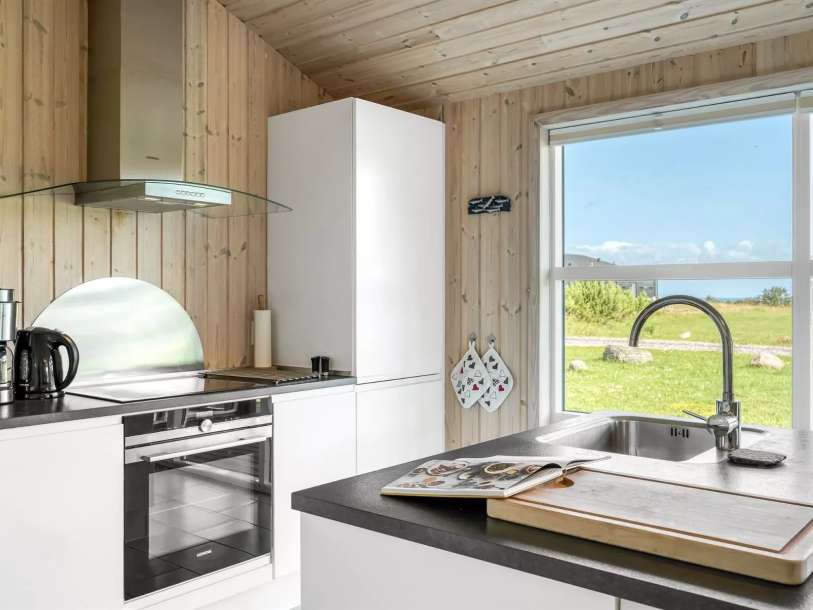 "Engelina" - 1.3km from the sea-Drinnen