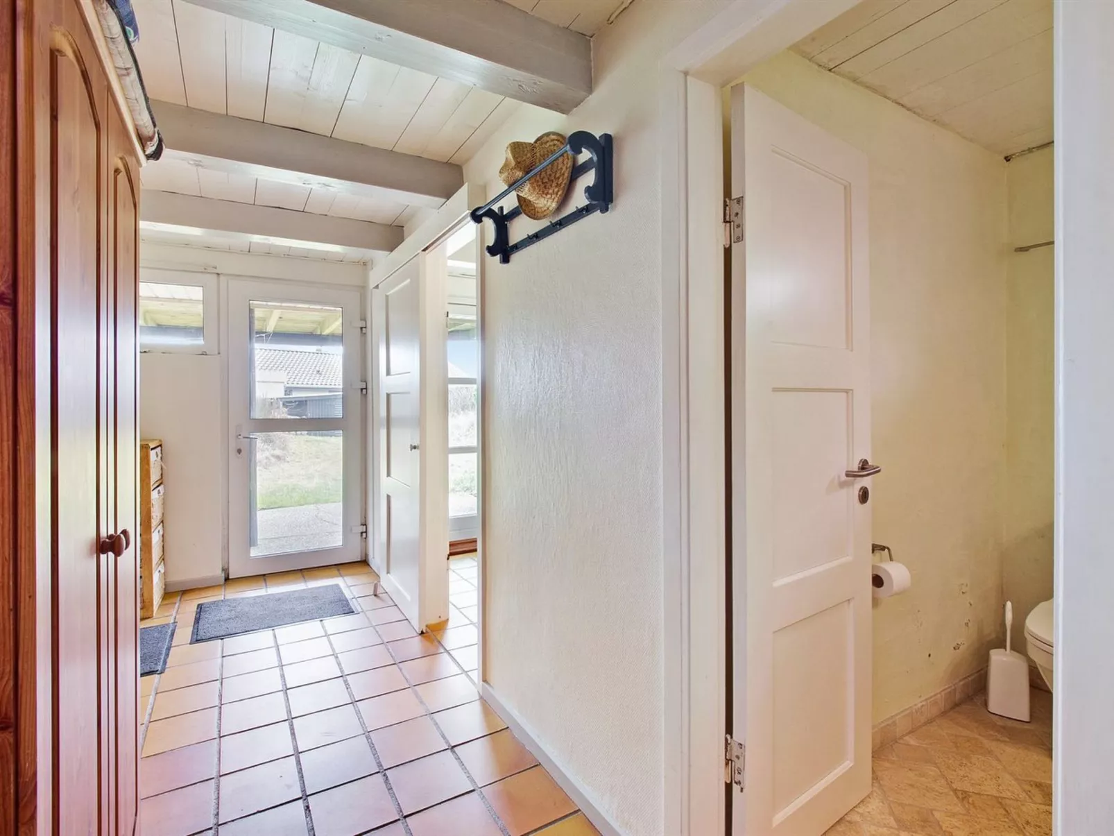 "Viktorija" - 800m from the sea-Inside