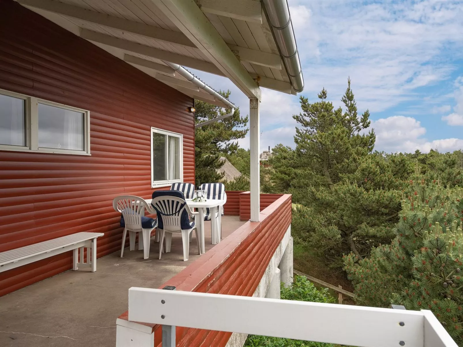 "Taimi" - 200m from the sea-Outside