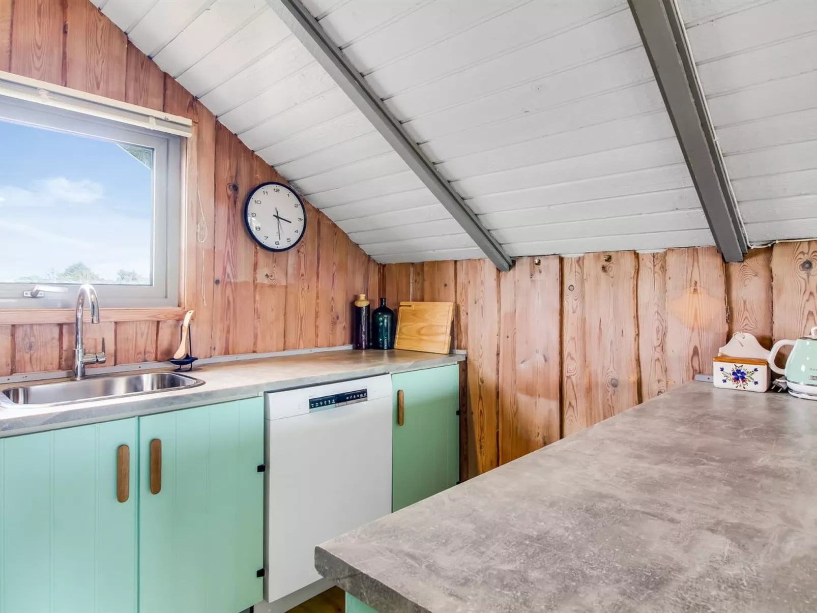 "Andrina" - 200m from the sea-Inside