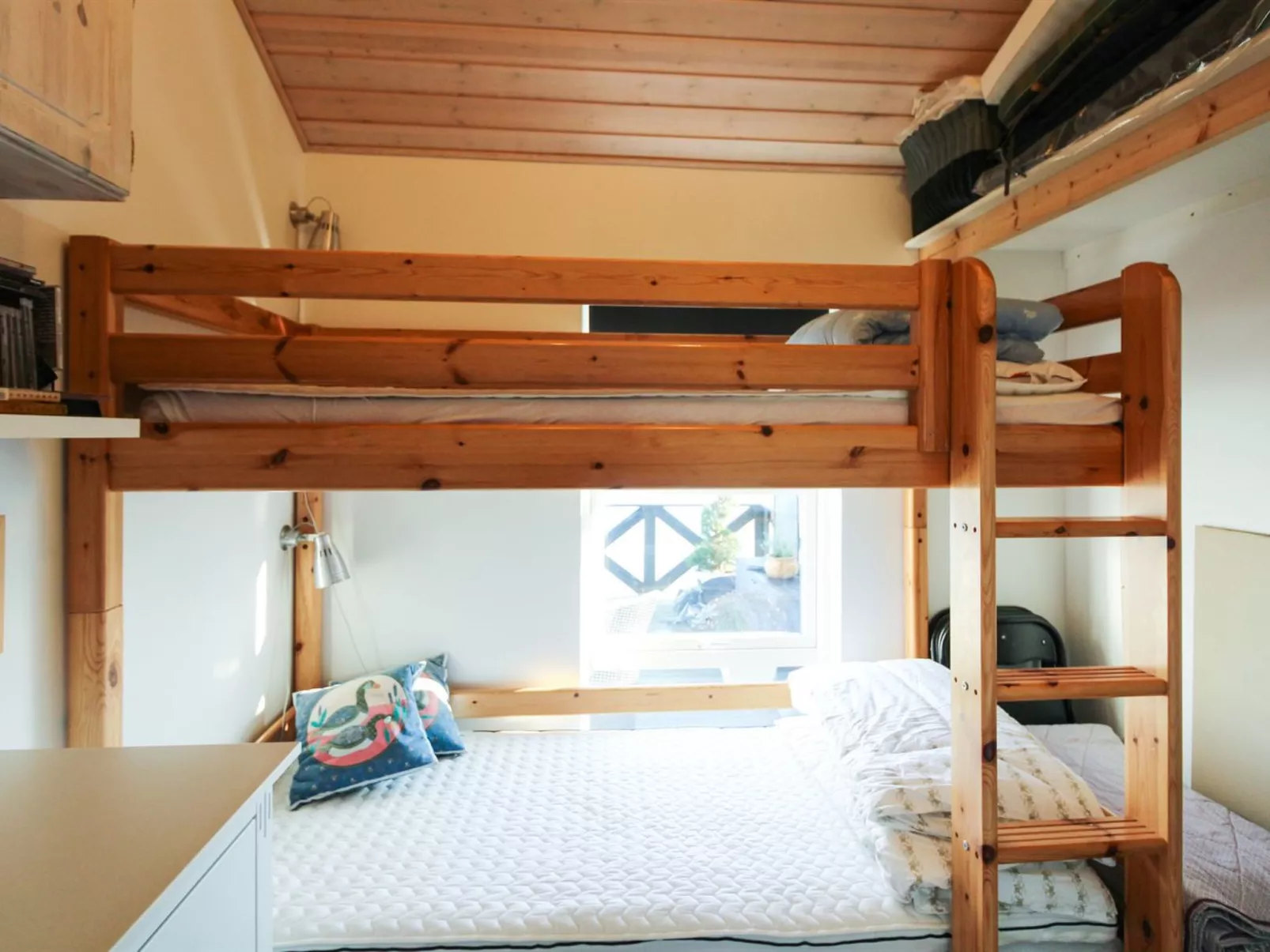 "Grim" - 5m from the sea-Inside