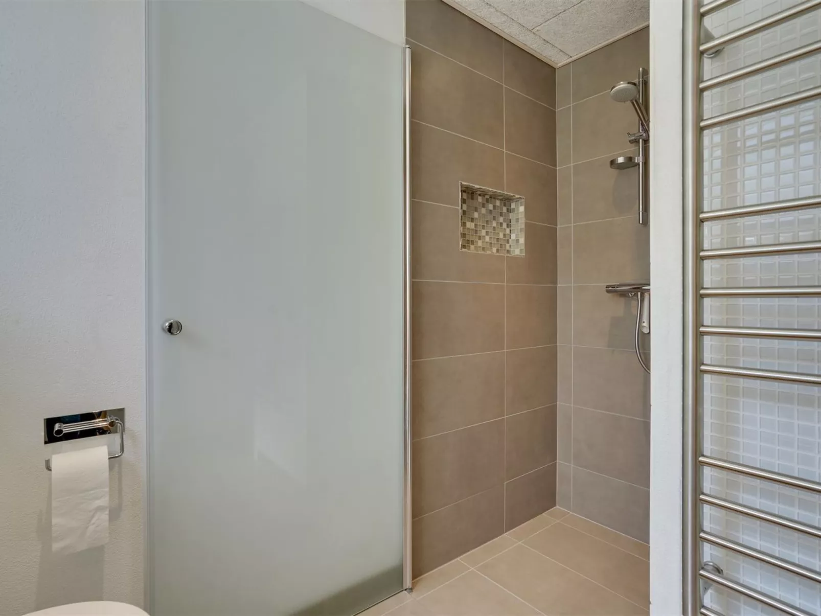 "Delan" - 1.3km from the sea-Dedans