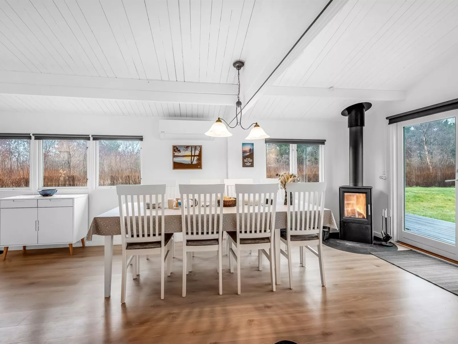 "Staffan" - 200m to the fjord-Drinnen