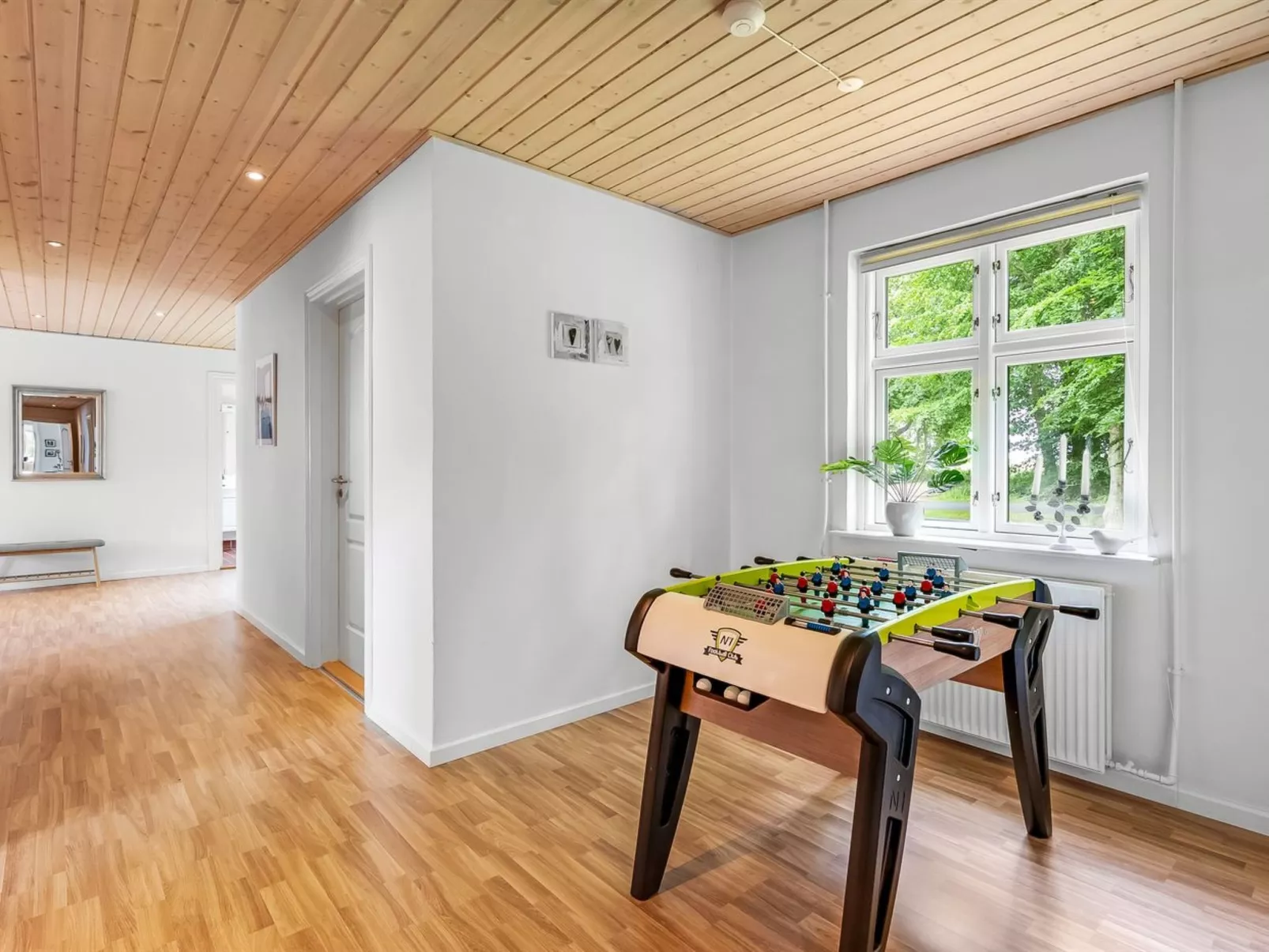 "Eini" - 4.5km from the sea-Inside