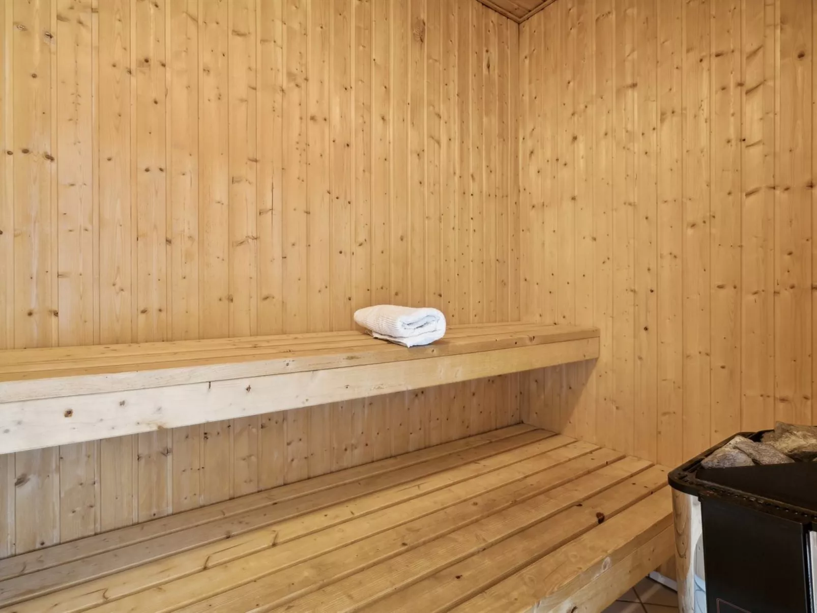 "Mari" - 400m from the sea-Inside