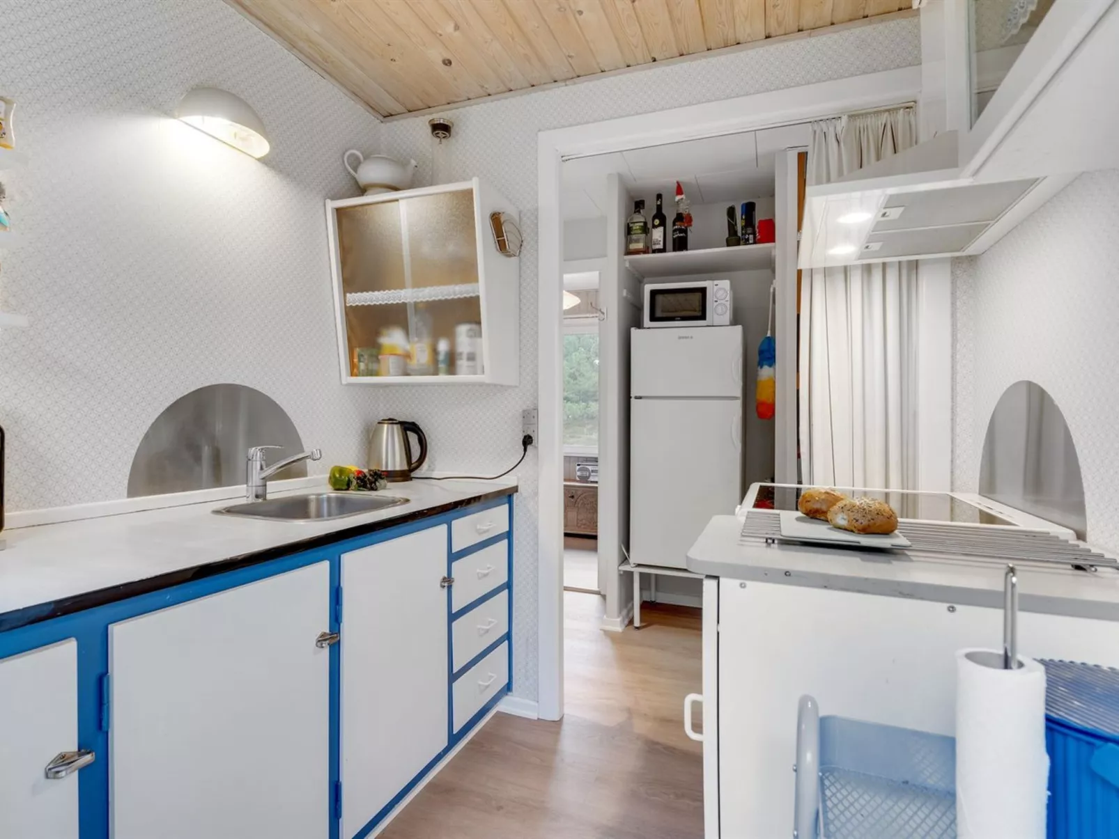 "Alflak" - 5.2km from the sea-Dedans