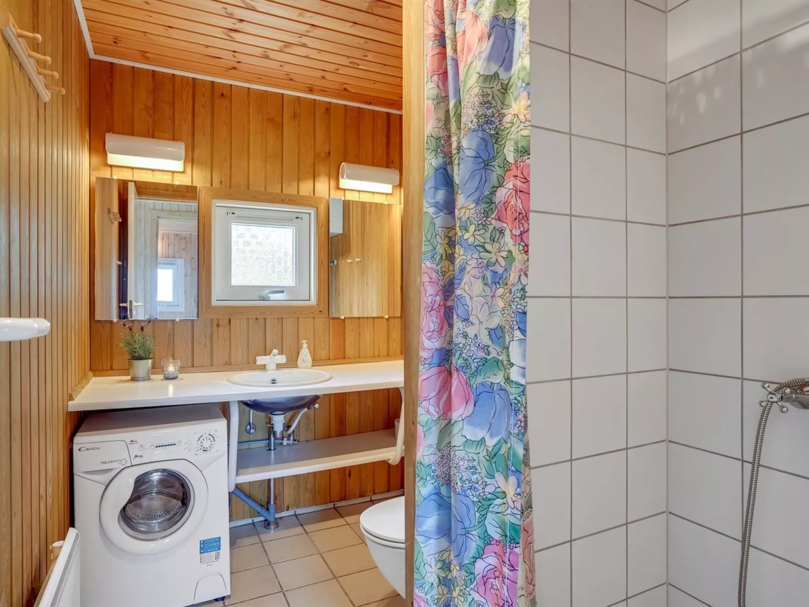 "Arun" - 150m from the sea-Drinnen