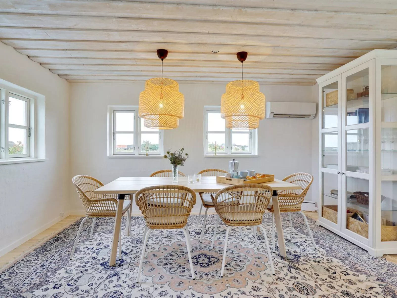 "Meindor" - 350m from the sea-Inside