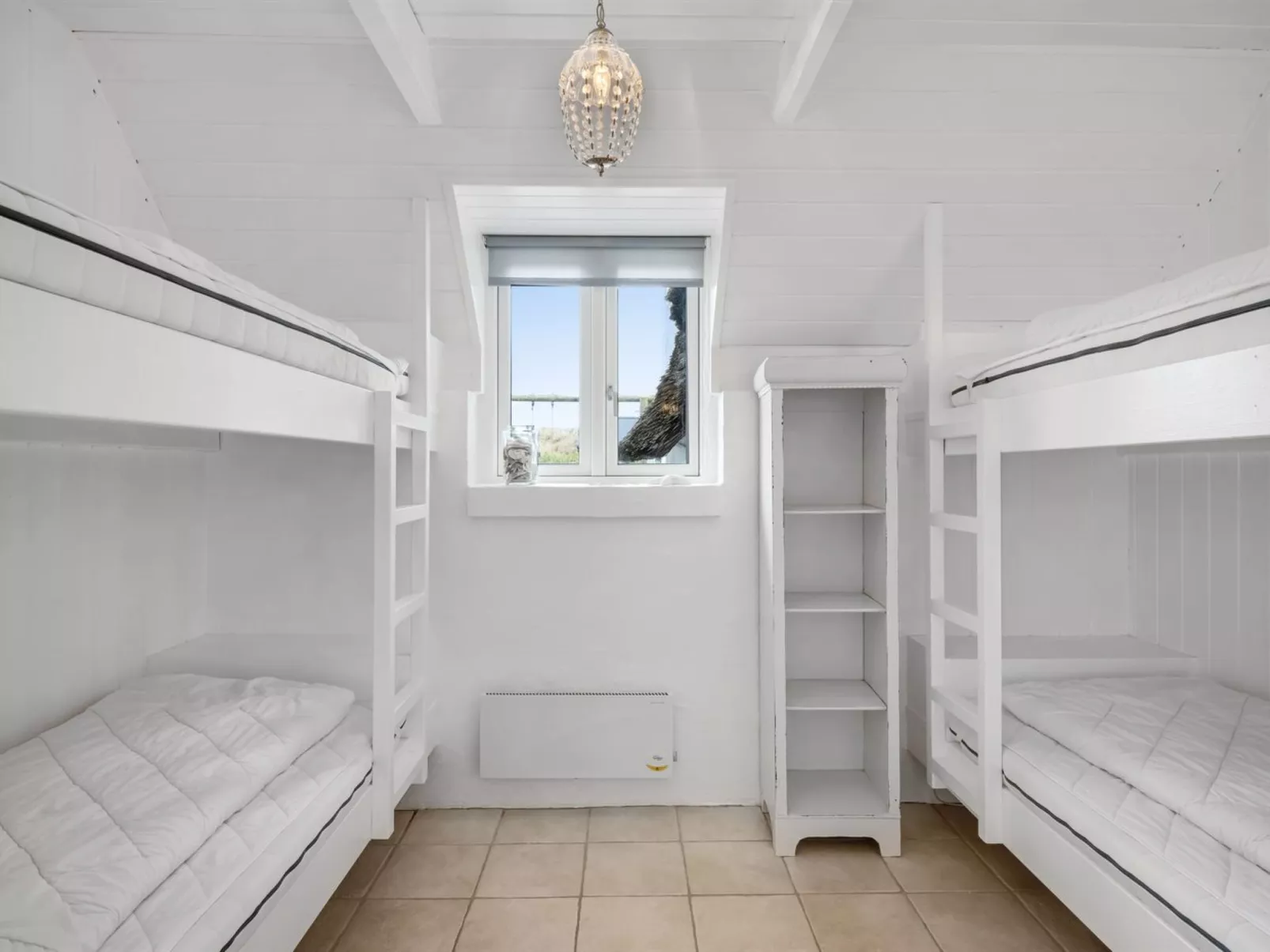 "Annielle" -  from the sea-Inside