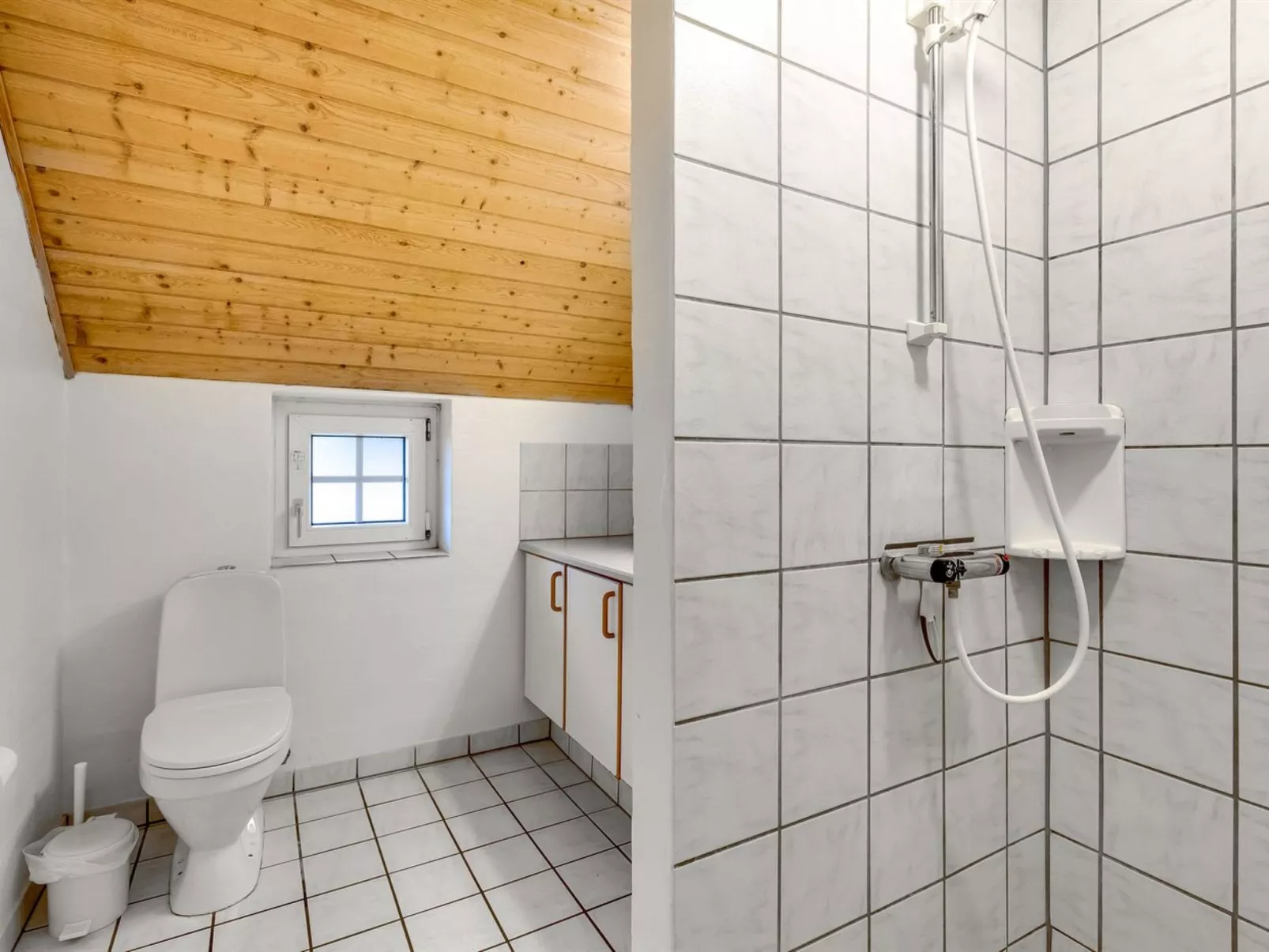 "Marilisa" - 700m to the fjord-Drinnen