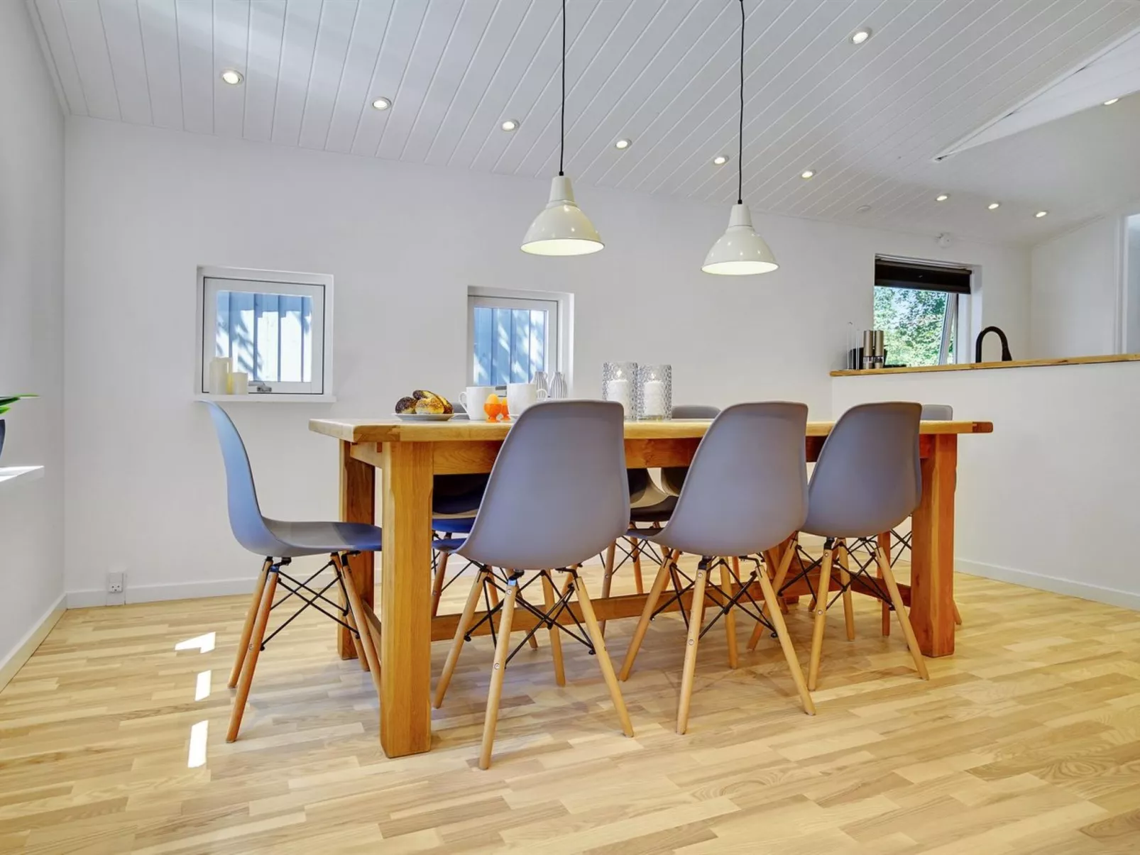 "Tannie" - 300m from the sea-Inside