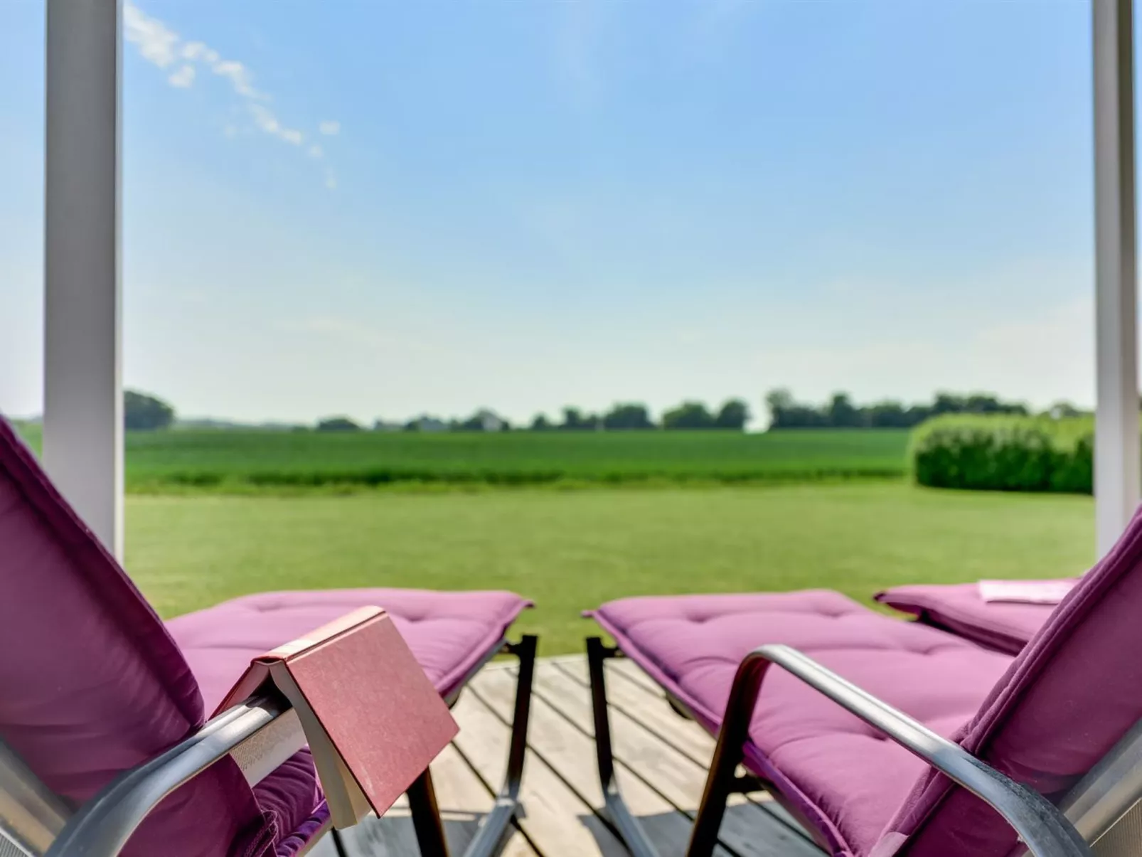 "Iorund" - 550m from the sea-Draußen