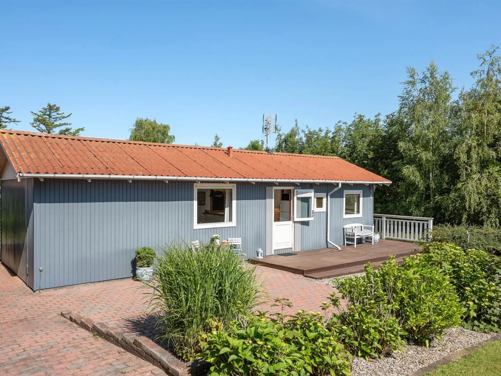 "Lillan" - 250m from the sea-Outside