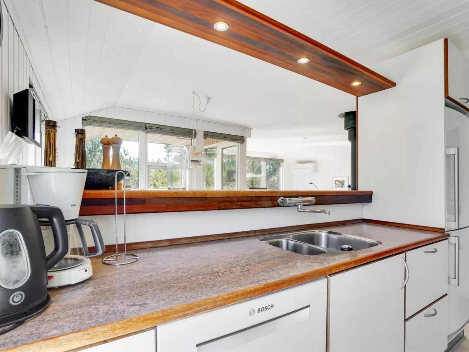 "Henkil" - 700m from the sea-Inside