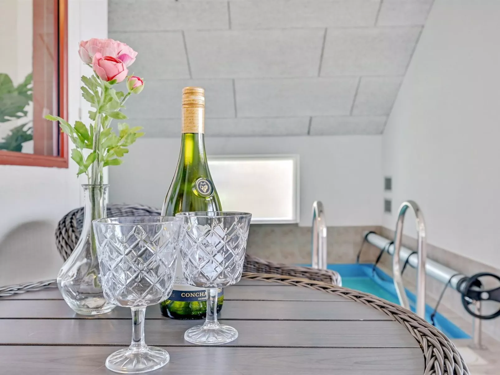 "Emly" - 1.1km from the sea-Dedans