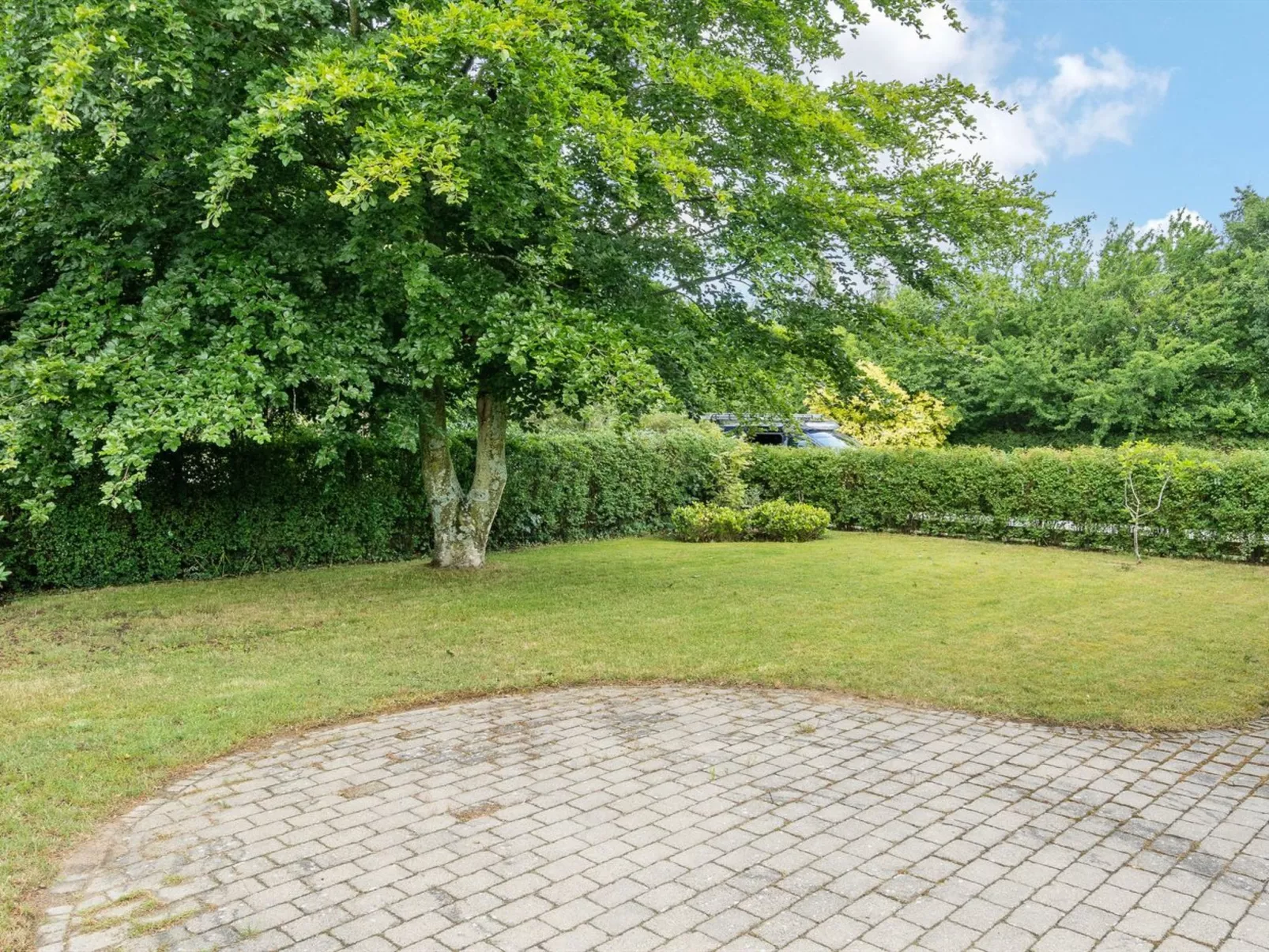 "Philip" - 2km from the sea-Outside