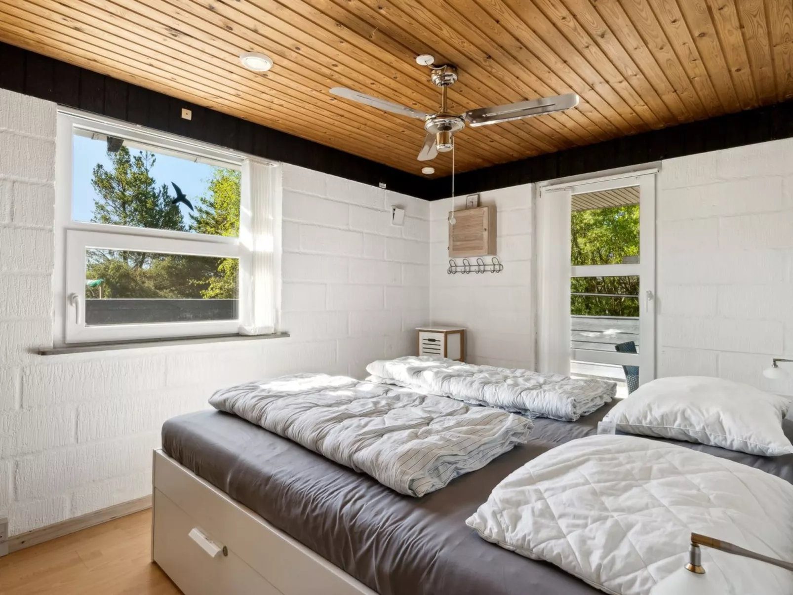 "Glenna" - 1.8km from the sea-Inside