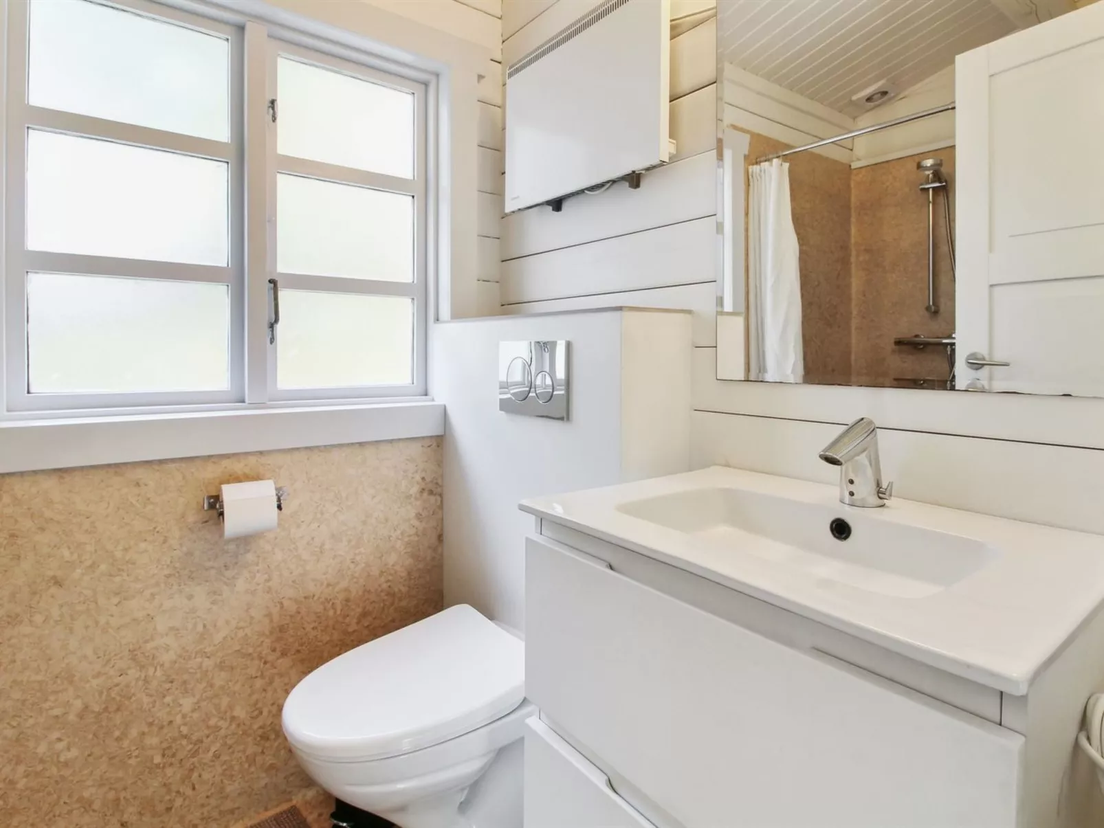 "Semund" - 2km from the sea-Inside